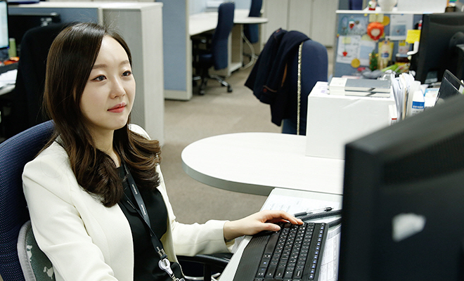 인재개발팀 이지수 사원