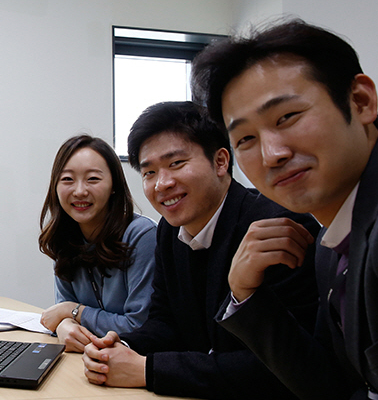 인재개발팀 이지수 사원