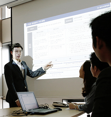 공공영업팀 손계준 사원